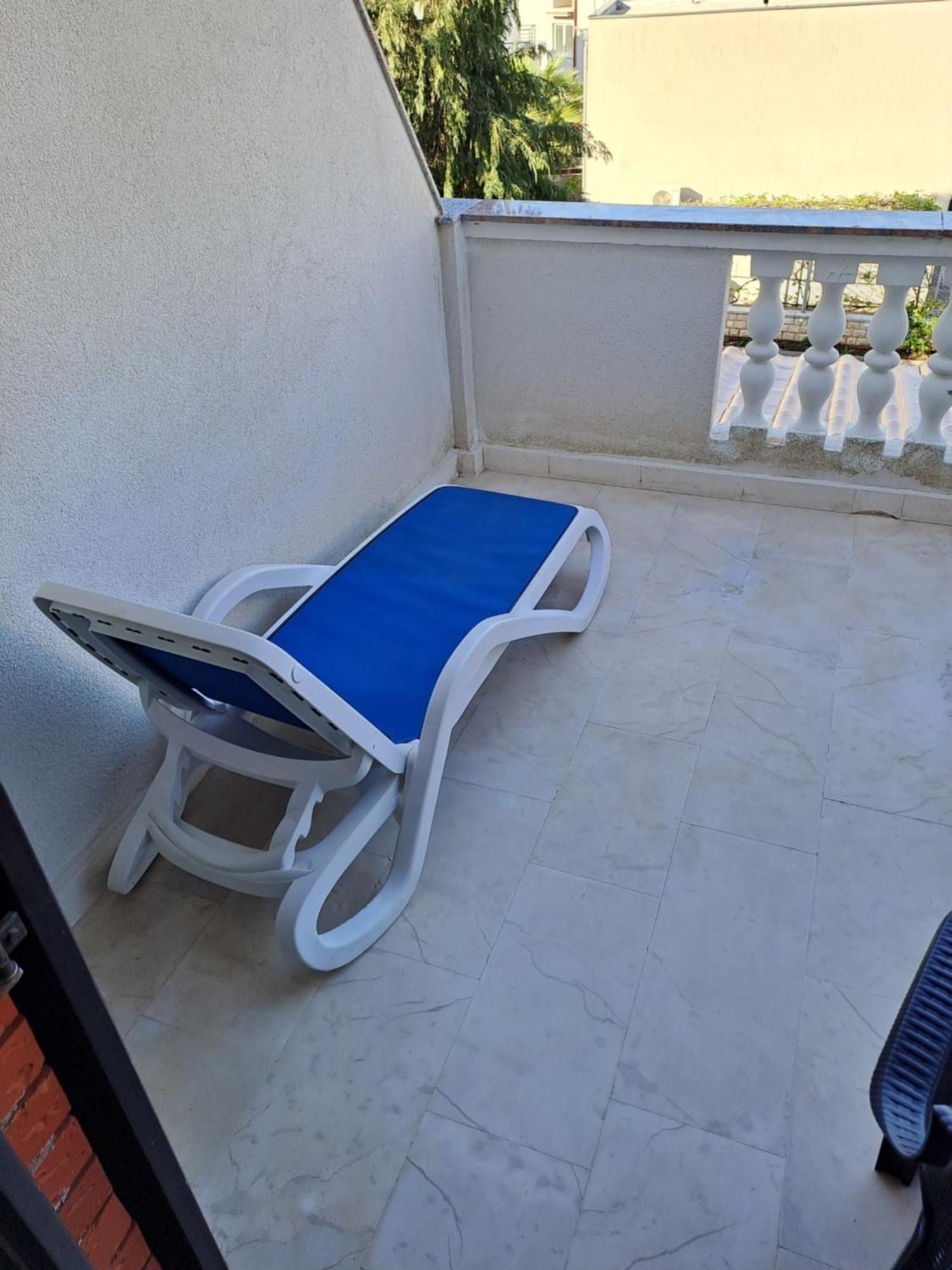 Romansa Guest House زادار المظهر الخارجي الصورة