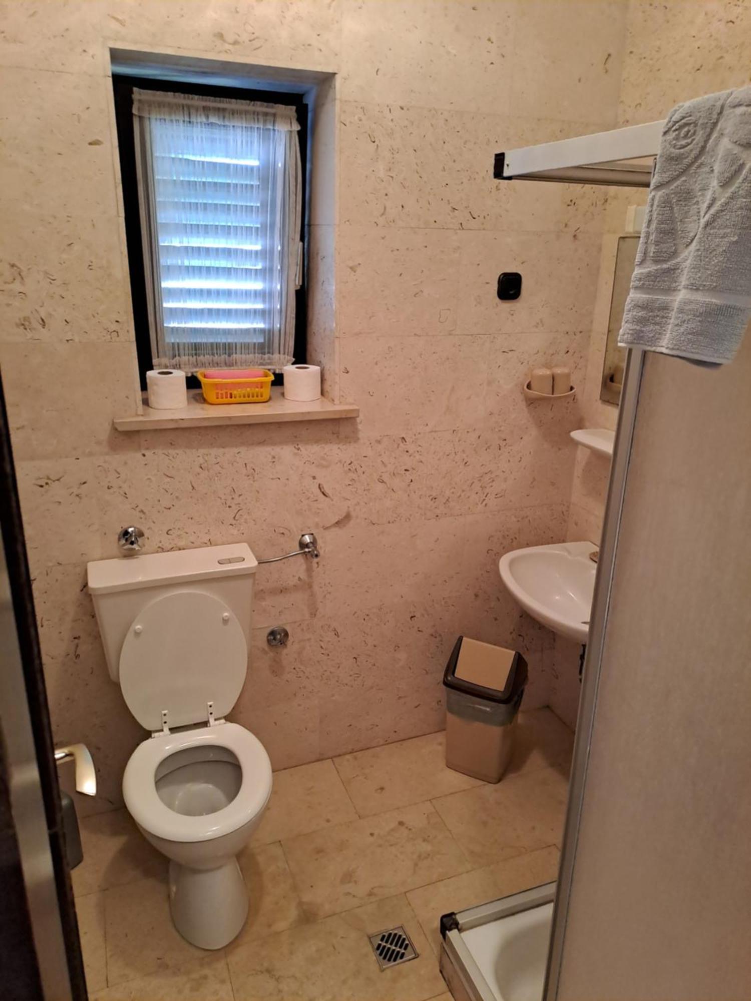 Romansa Guest House زادار المظهر الخارجي الصورة