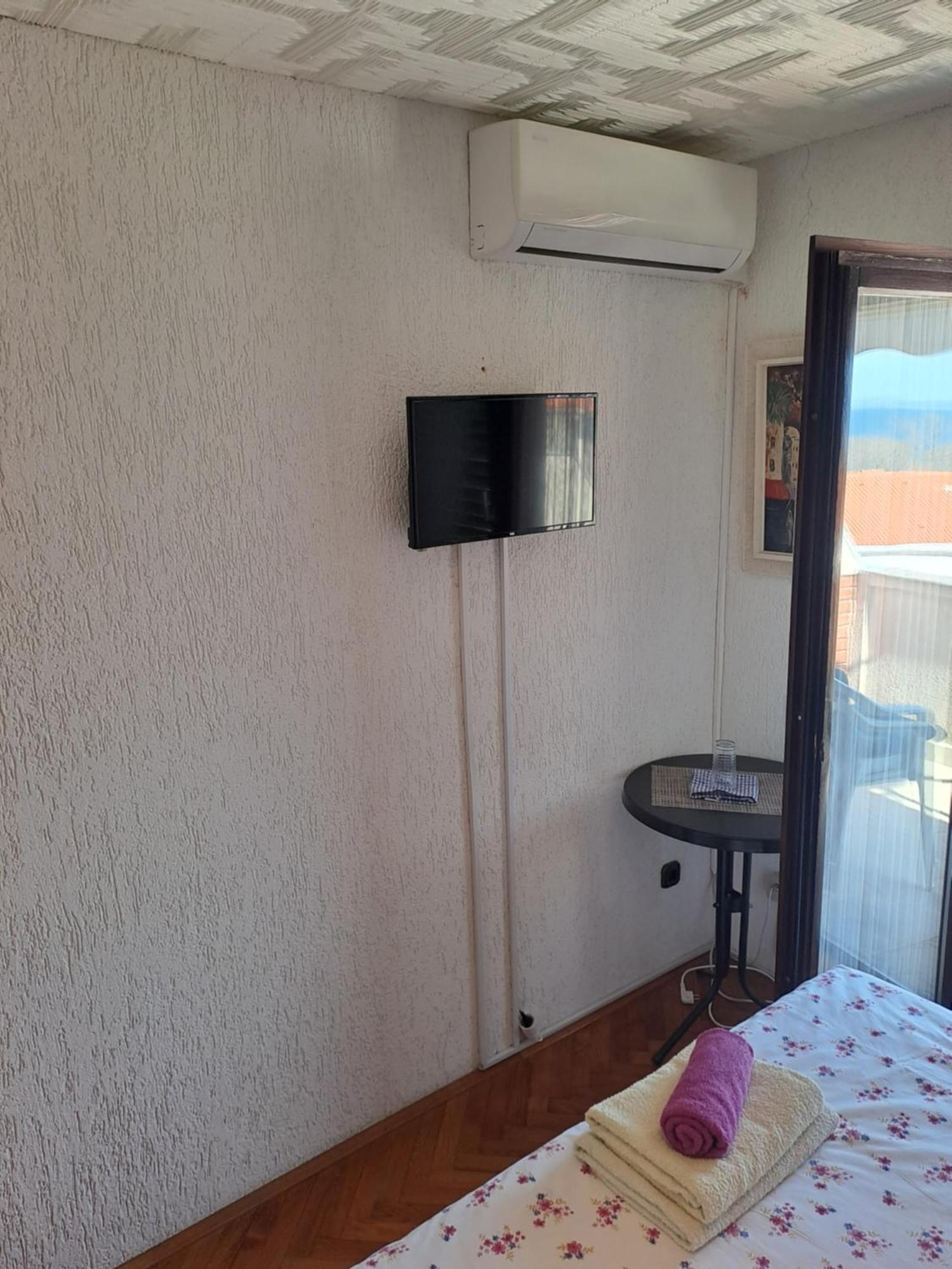 Romansa Guest House زادار المظهر الخارجي الصورة