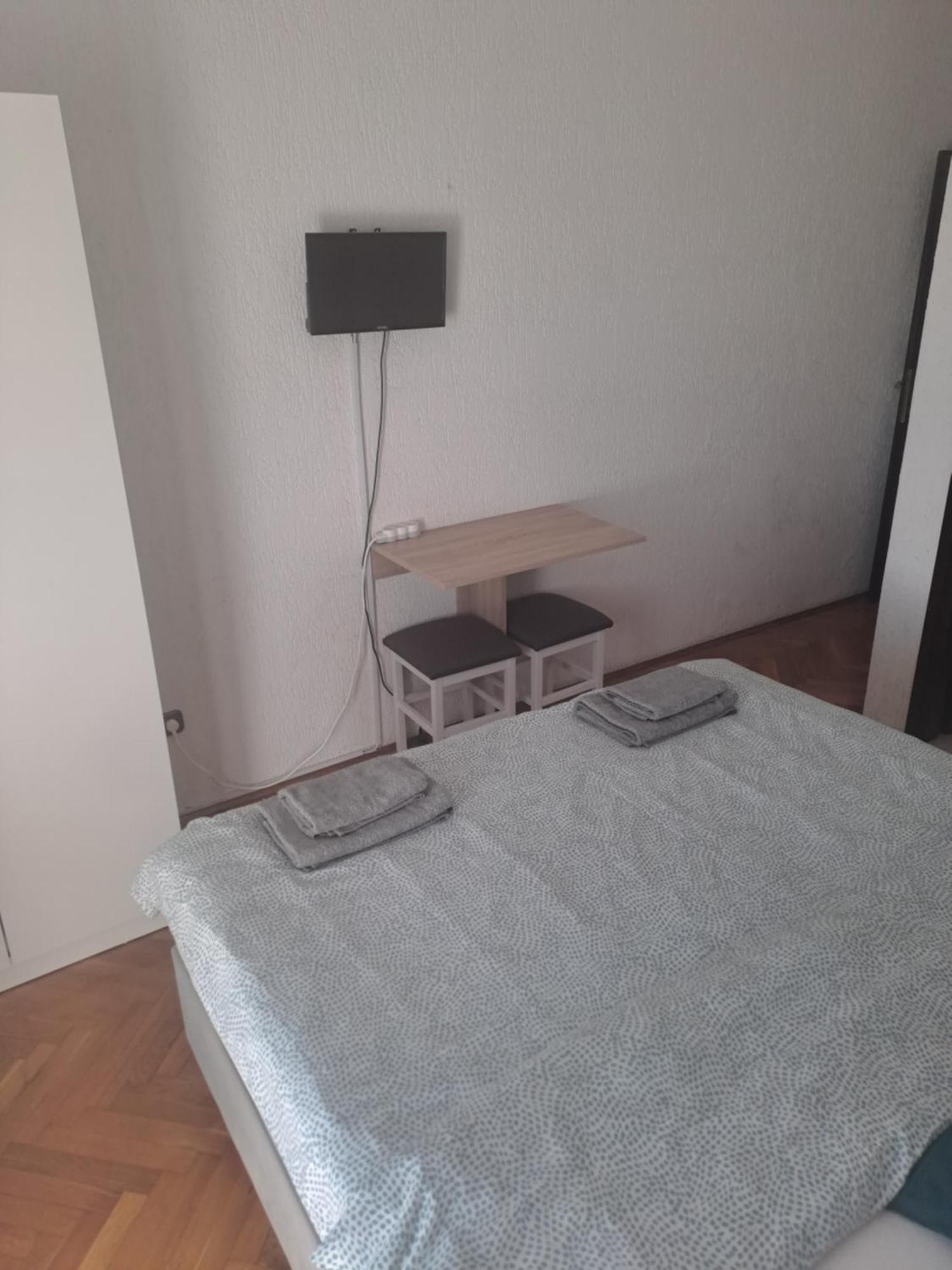 Romansa Guest House زادار المظهر الخارجي الصورة