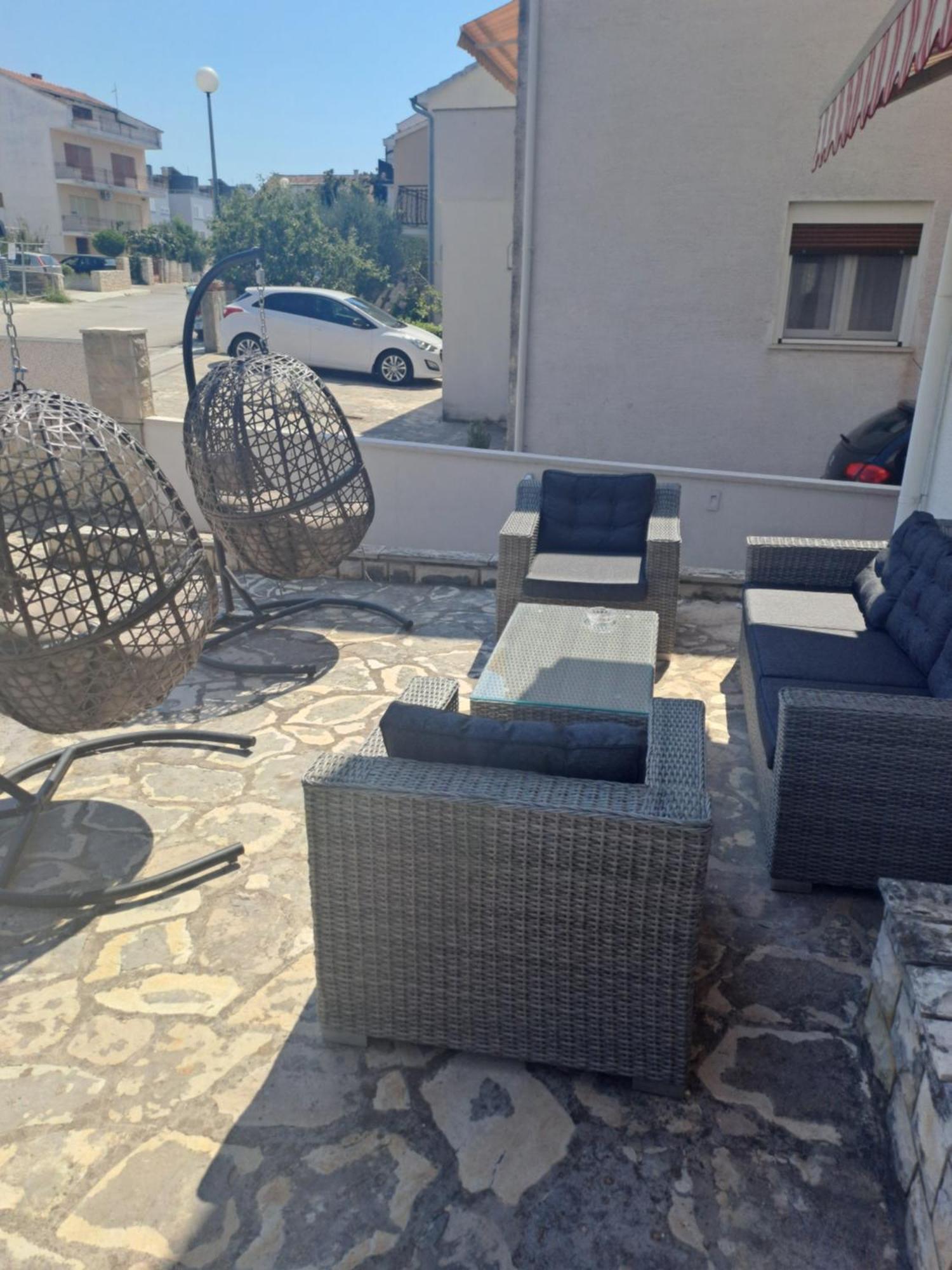Romansa Guest House زادار المظهر الخارجي الصورة